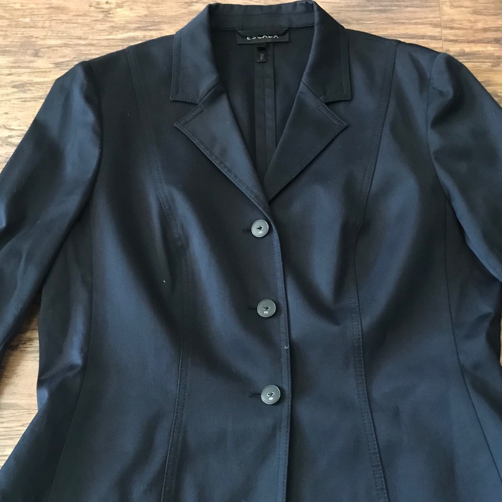 Escada blazer - Picture 2 of 4